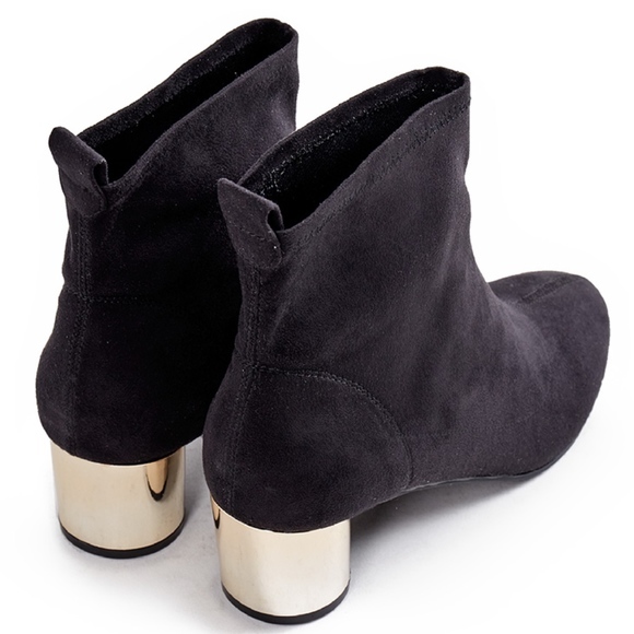 Sassy Boots! - Picture 3 of 6